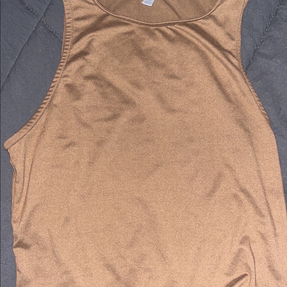 brown top